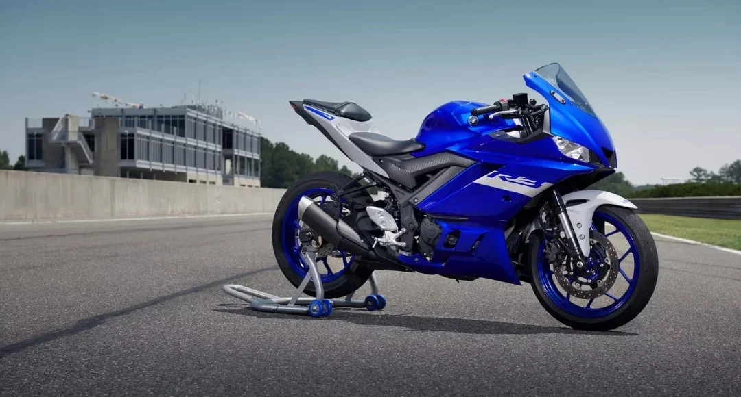 भारतीय मार्केट में राज करेगी Yamaha YZF-R3, मिलेगा 50 kmpl का माइलेज और स्टाइलिश लुक