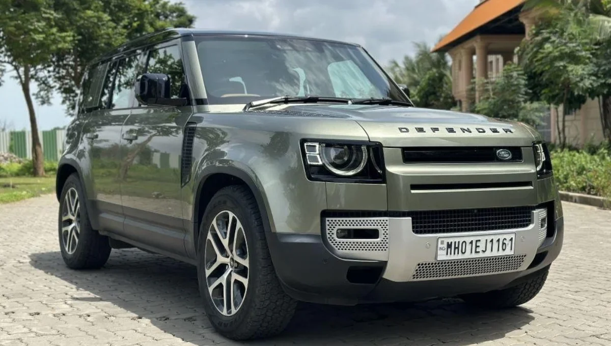 BMW को उसकी औकात दिखाने लॉन्च हो रही है Land Rover Defender जाने कीमत और ब्रांडेड फीचर्स
